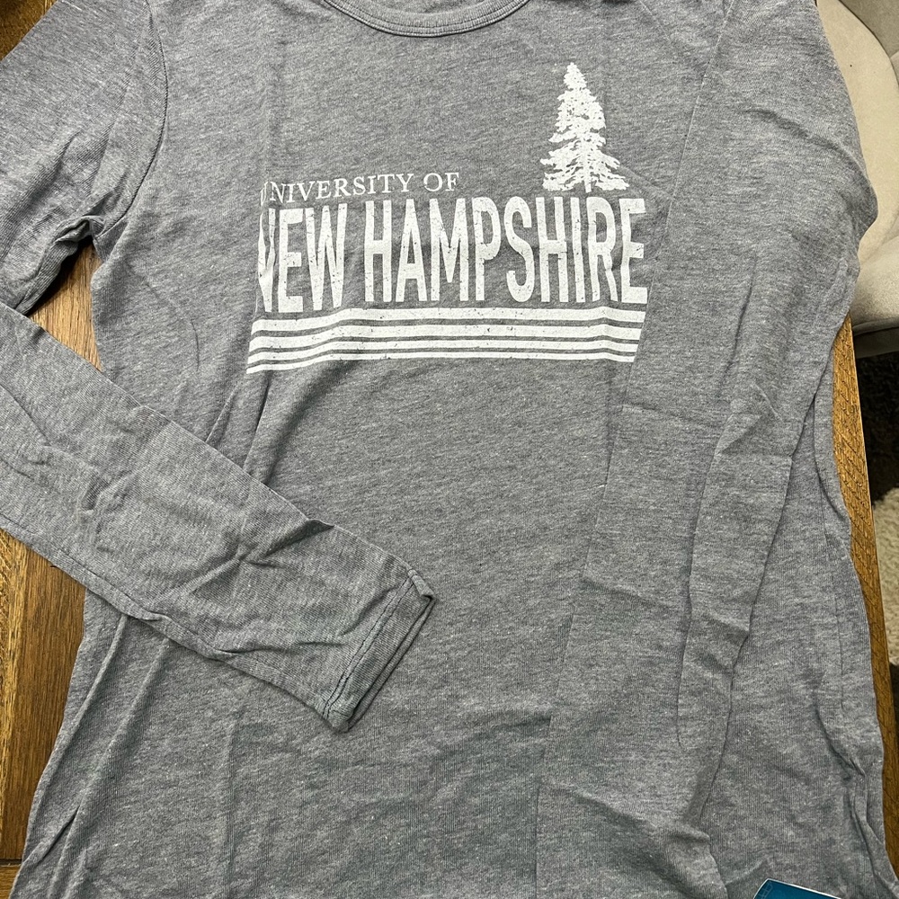University of New Hampshire Women's Long Sleeve Tee - Gray